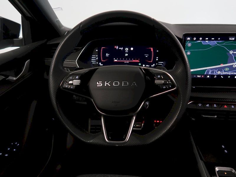 Škoda Octavia (2025) SPORTLINE 2.0TSI 150KW 4x4 DSG - fotka 16 z 44