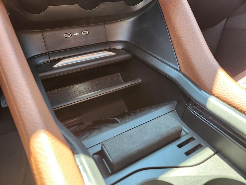Škoda Kodiaq Exclusive Selection 2.0 TDI 14 - fotka 22 z 29