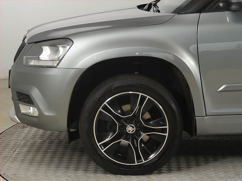 Škoda Yeti (2016) 2.0 TDI, 4X4, Automat, Navi - fotka 15 z 21
