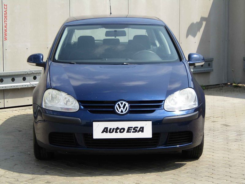 Volkswagen Golf (2008) 1.6 MPi, Navi, AC - fotka 2 z 17