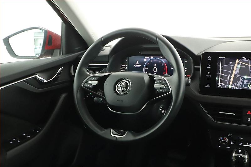 Škoda Scala (2024) 1.5 TSI - fotka 16 z 19