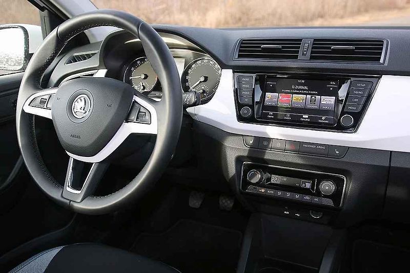 Škoda Fabia a Hyundai i20 (zleva).