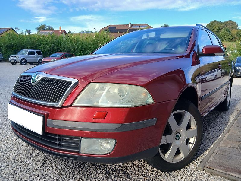 Škoda Octavia 2.0 TDi 4x4 - fotka 6 z 36
