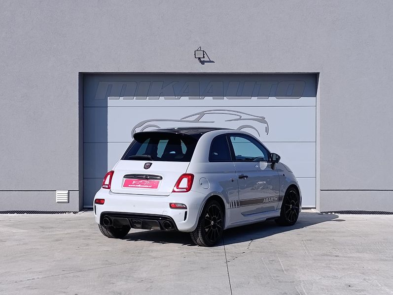 Fiat 500 ABARTH 121kW AKRAPOVIČ - fotka 5 z 32