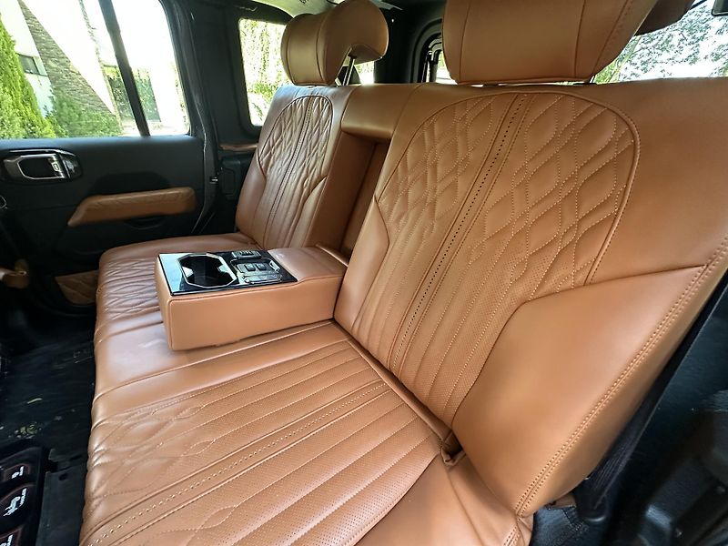 Jeep Wrangler (2023) 4xe - fotka 22 z 26