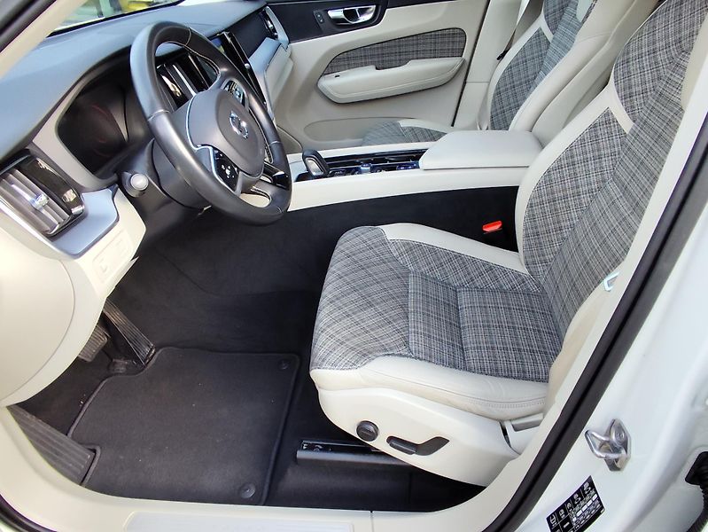 Volvo XC60 (2020) XC 60,aut., - fotka 20 z 32