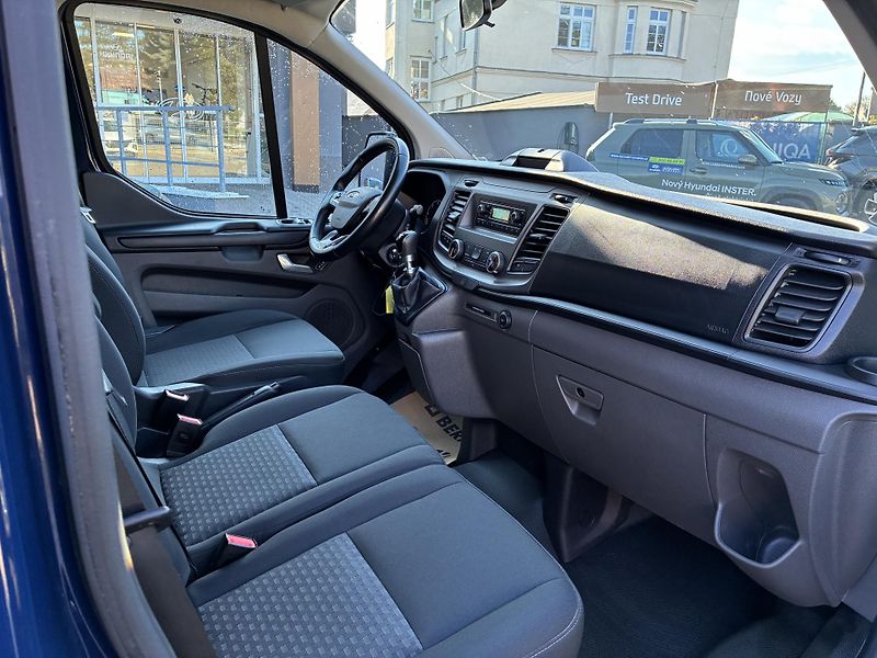 Ford Transit Custom 2.0-77kW REZERVACE - fotka 12 z 28