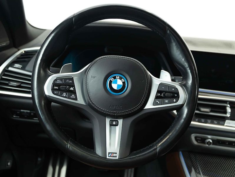 BMW X5 xDrive45e iPerformance - fotka 13 z 22