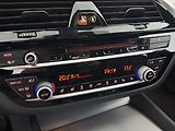 BMW Řada 5 (2018) M Sport 530d xDrive - náhled 25