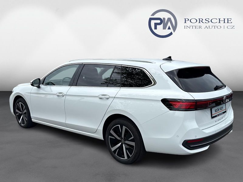 Volkswagen Passat 2.0 TDI DSG BUSINESS  110 KW - fotka 8 z 30