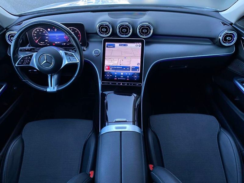 Mercedes-Benz Třídy C (2021) C 220 d 4MATIC kombi - fotka 12 z 28