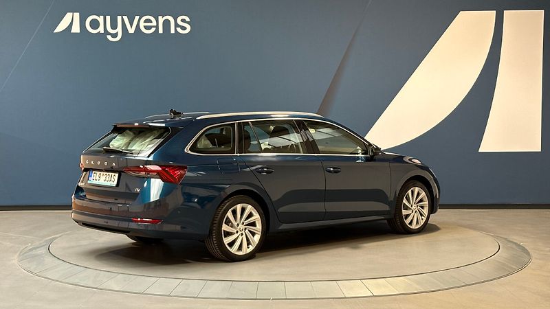 Škoda Octavia 1.4 TSI iV 150 kW DSG Style Co - fotka 2 z 13
