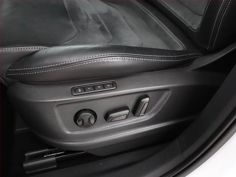 Škoda Kodiaq (2022) Style 2.0 TDI 4x4 - fotka 22 z 23