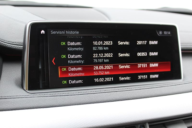 BMW X6 xDrive30d Mpaket  - fotka 21 z 27