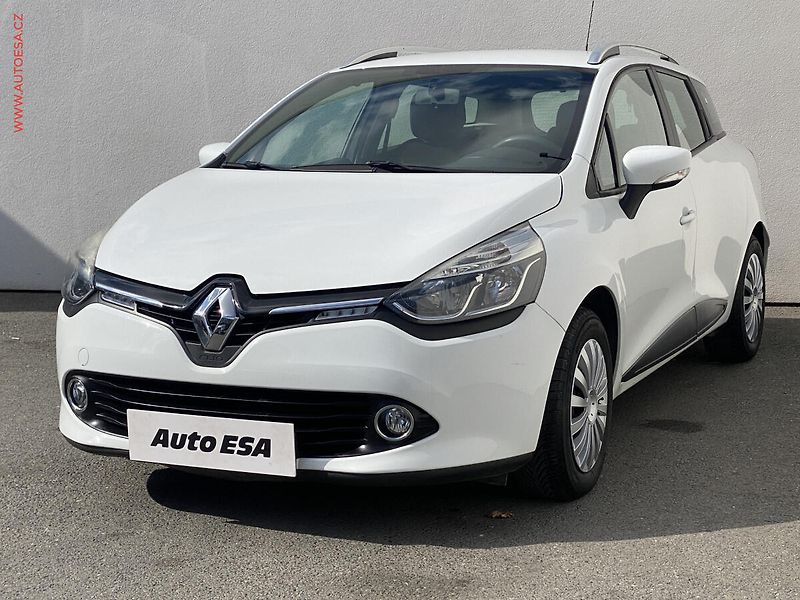 Renault Clio (2015) 1.5dCi, ČR, AC, + kola - fotka 3 z 17