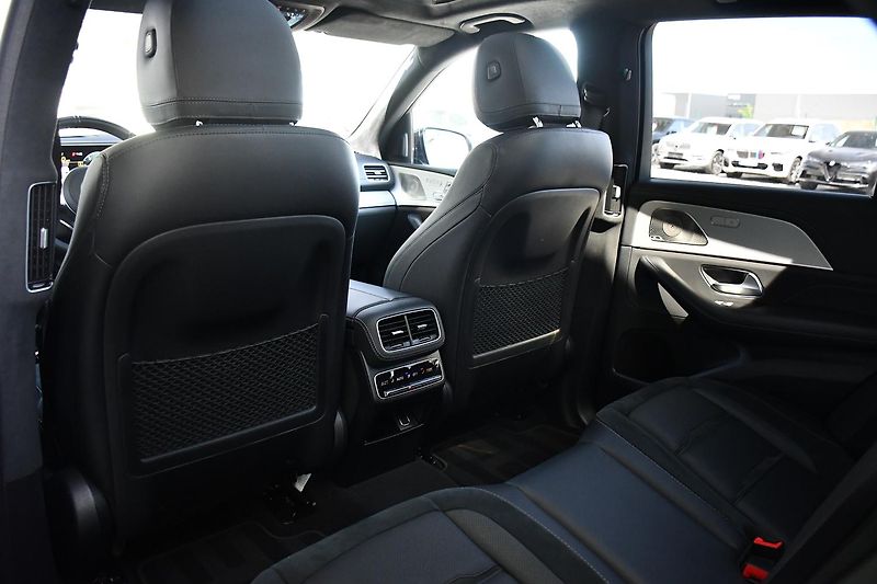 Mercedes-Benz GLE 63S 4MATIC K360°ACC VZDUCH - fotka 18 z 61