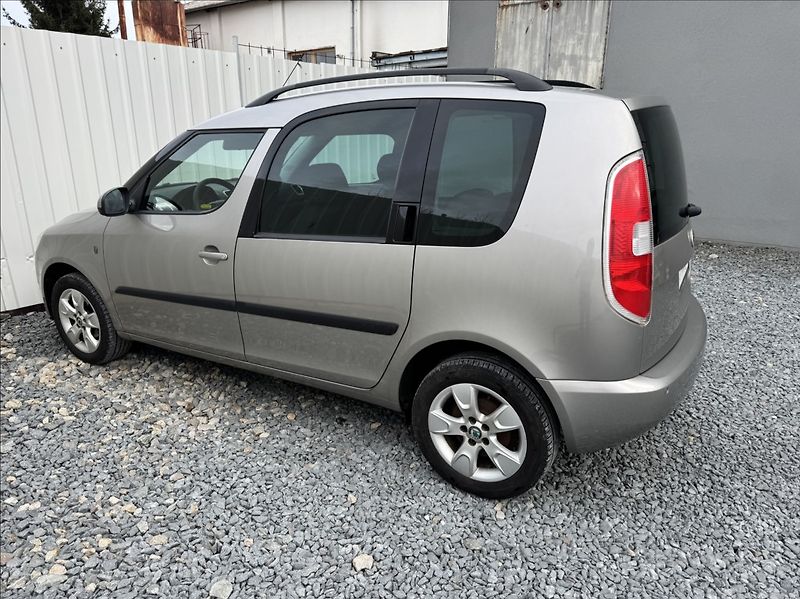 Škoda Roomster 1,2 HTP STYLE 1.maj původ ČR - fotka 10 z 50
