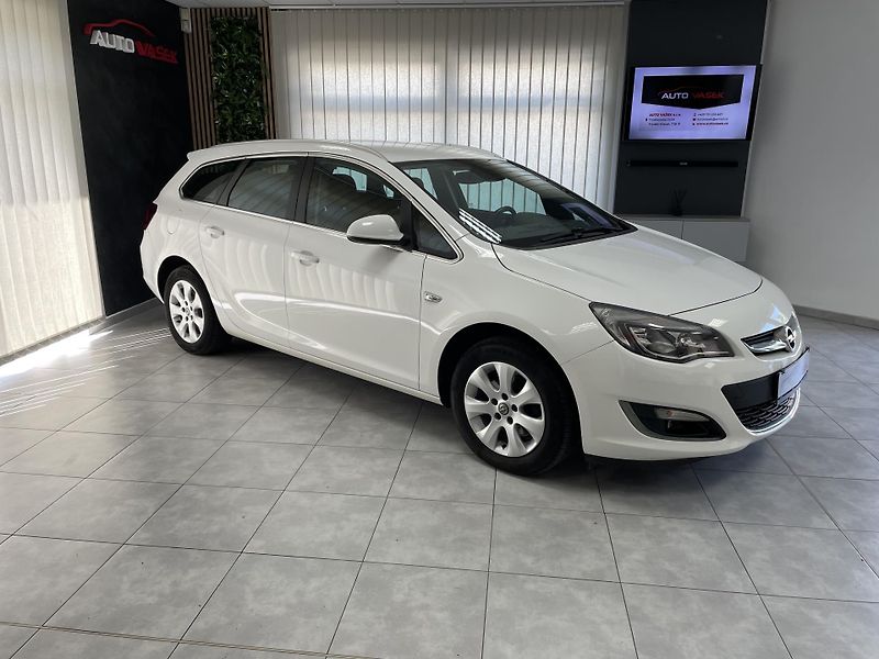 Opel Astra 1.6 CDTi ČR 1.MAJ.DIGIAC  - fotka 2 z 23