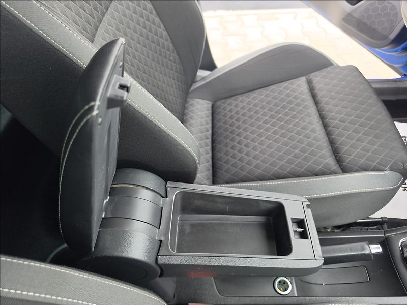 Škoda Rapid 1,2 TSi 81KW Style ALU KLIMA - fotka 35 z 48
