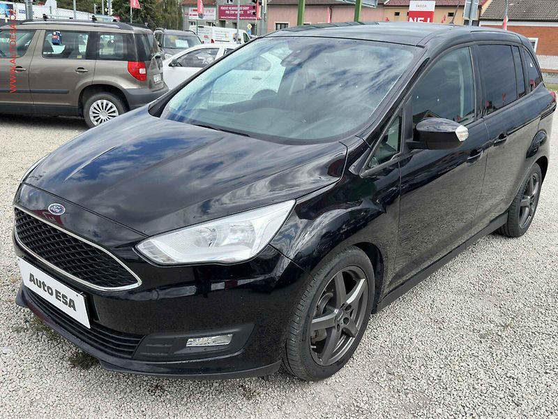 Ford Grand C-MAX (2018) 2.0TDCI, servis.kniha - fotka 3 z 19