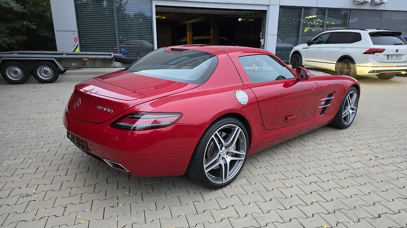 Mercedes-Benz SLS AMG (2011) EU PRAVIDELNÝ SERVIS MB - fotka 3 z 11