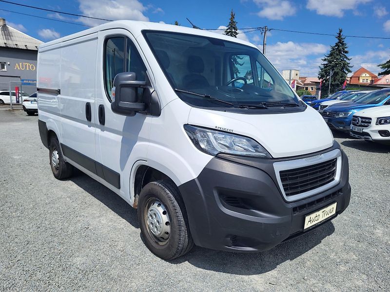 Peugeot Boxer FURGON L1H1 2.2 BlueHDi 120k - fotka 6 z 42