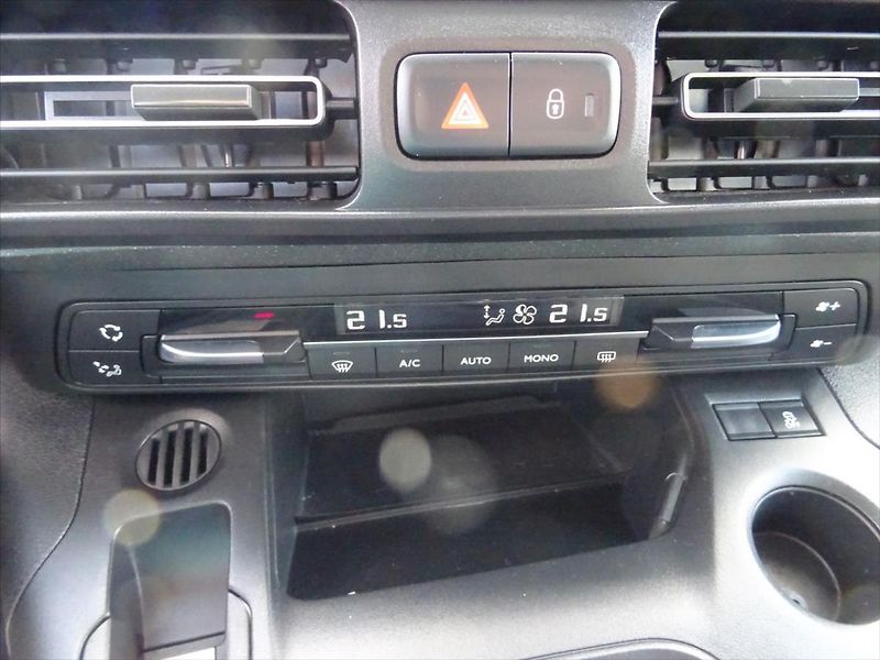 Citroën Berlingo 1,5 Hdi 96 kW XL - fotka 24 z 36