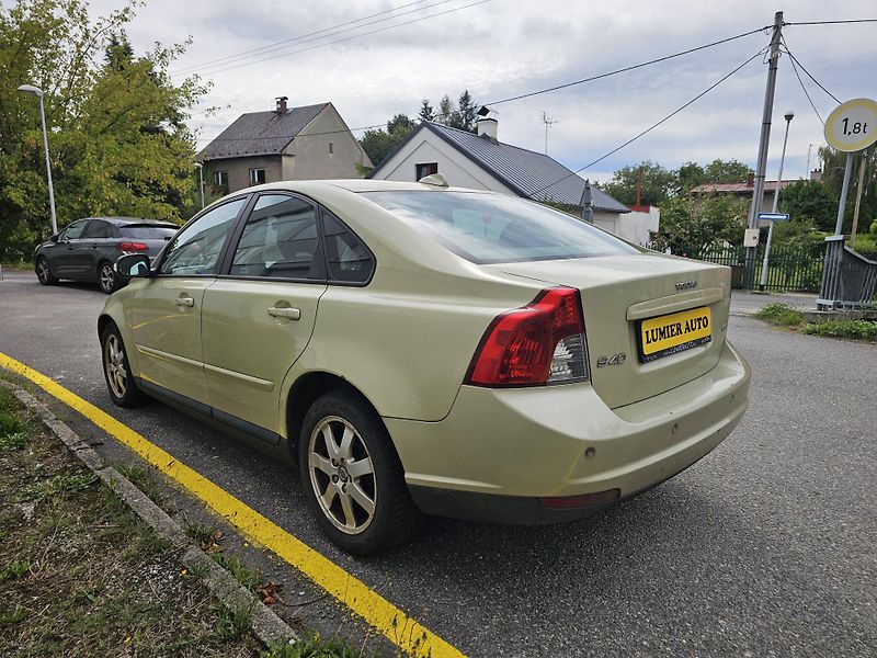 Volvo S40 (2007) 2.0D  - fotka 3 z 17