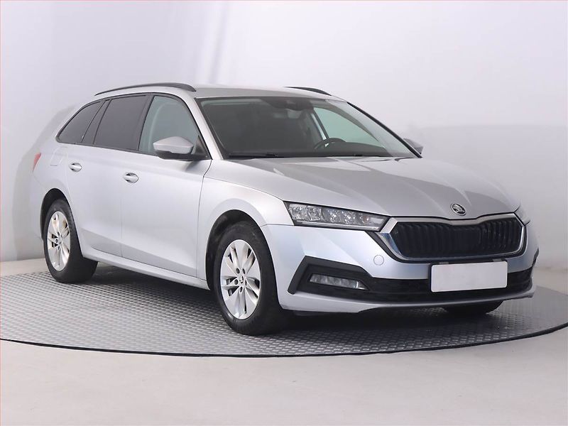 Škoda Octavia (2021) Ambition 2.0 TDI, Navi - fotografie inzerátu
