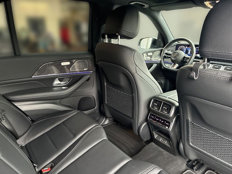 Mercedes-Benz GLE 450d 4MATIC AMG Line - fotka 17 z 18