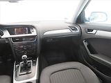 Audi A4 (2010) Ambiente 2.0 TDI, Xenony - náhled 8