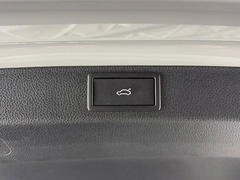 Škoda Karoq (2026) DSG 2.0 TDI 110 kW 4x4 Sportli - fotka 31 z 35