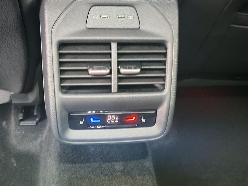 Škoda Superb (2026) Sportline, 2,0TSi,DSG, 4x4 - fotka 8 z 23