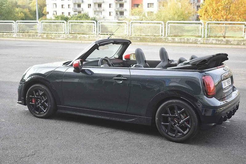 Mini Cabrio JWC v testu