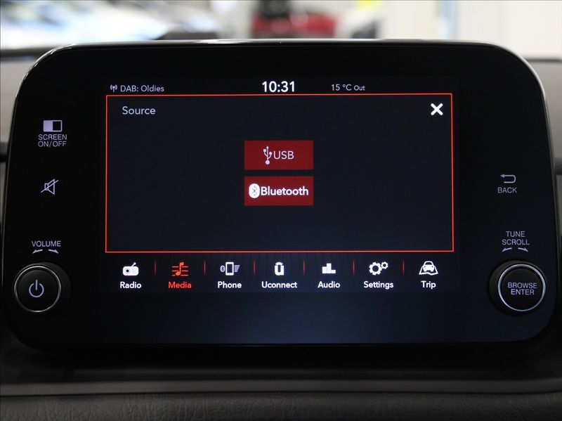 Fiat Tipo 1,6 MJet 96kW KOMBI Výprodej! - fotka 11 z 19