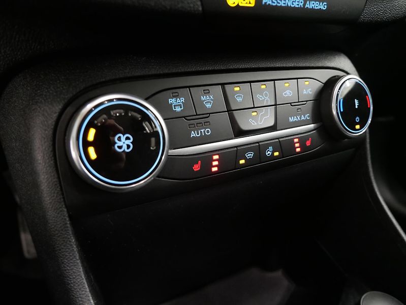 Ford Fiesta - fotka 20 z 24