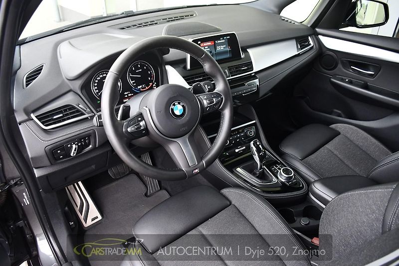 BMW Řada 2 218d GT TAŽNÉ ČR 7MÍST 1M - fotka 9 z 55