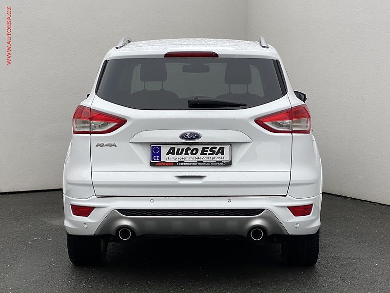 Ford Kuga (2015) 2.0 TDCi 4X4, Individual - fotka 5 z 17