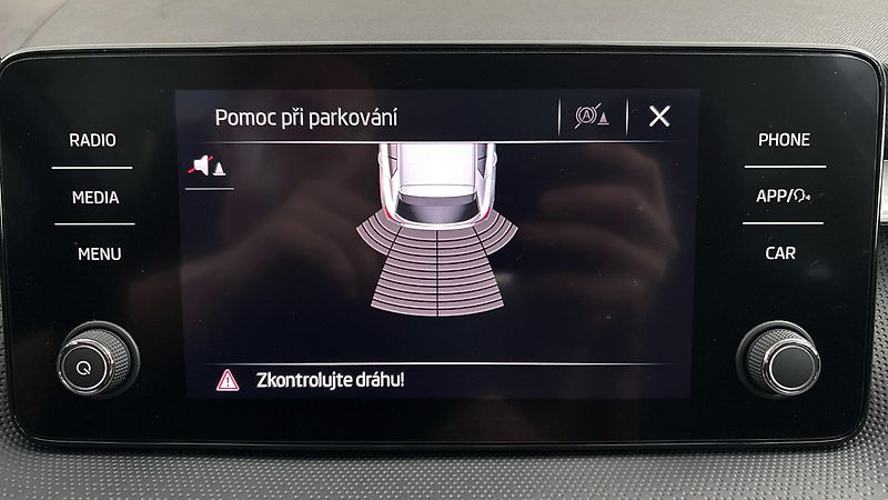 Škoda Fabia 1.0 TSI Style - fotka 12 z 23