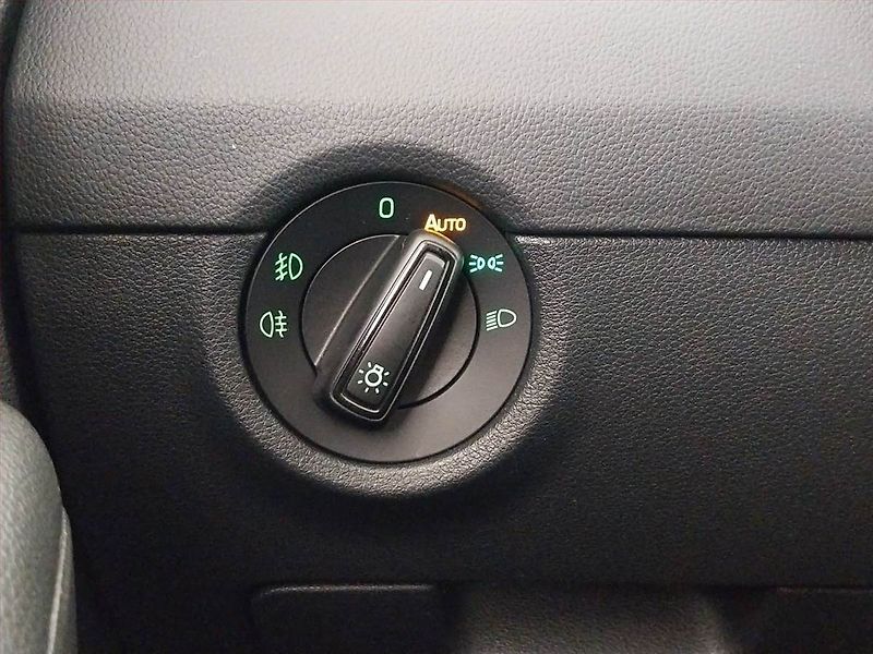 Škoda Octavia (2016) Joy 2.0 TDI, 4X4, Serv.kniha - fotka 24 z 26
