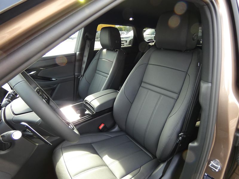 Land Rover Range Rover Evoque (2026) S D165 AWD automat    - fotka 13 z 40