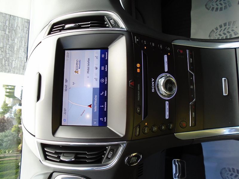 Ford S-MAX 2.0EcoBlue140kW 8AT ST-Line 7m - fotka 24 z 48