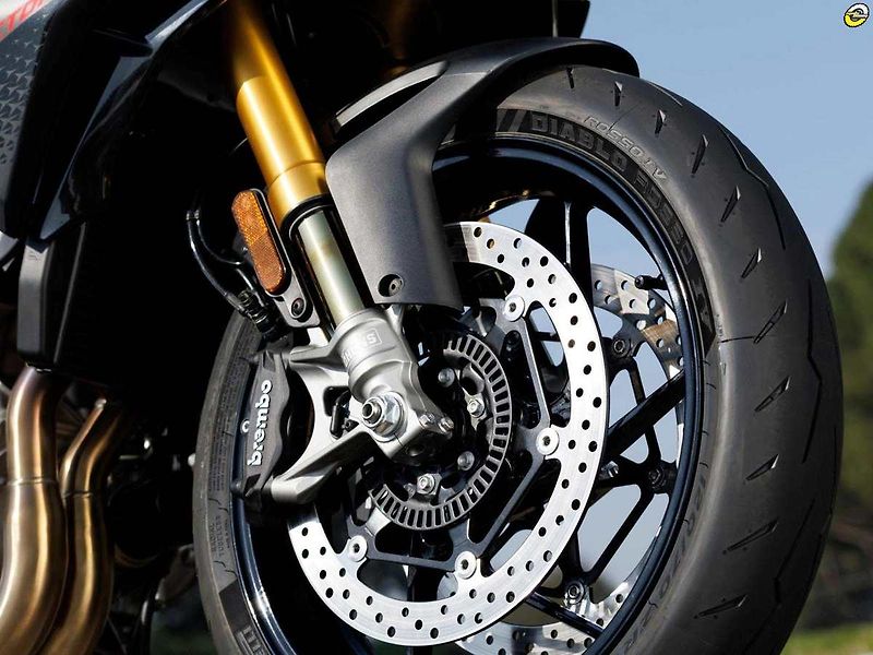 Aprilia Tuono 660 (2026) Factory E5+ - fotka 6 z 9