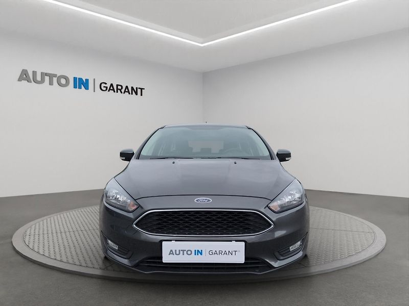 Ford Focus (2017) TREND 1.0 92 kW, ČR, Winter Sa - fotka 4 z 19