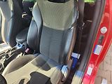 Hyundai Veloster (2011) 1.6-NAVI-KAMERA-PANORAMA - náhled 12