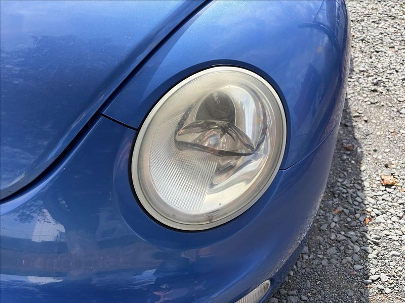 Volkswagen New Beetle 1,9 TDi 66 kW  Klima,VyhřSedad - fotka 28 z 32