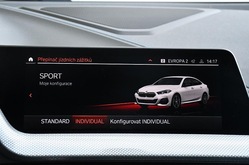 BMW Řada 2 218d M-SPORT 1M ČR - fotka 29 z 40