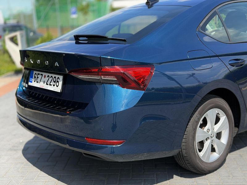 Škoda Octavia (2020) 1.5 tsi 110 kw/manual  - fotka 8 z 16