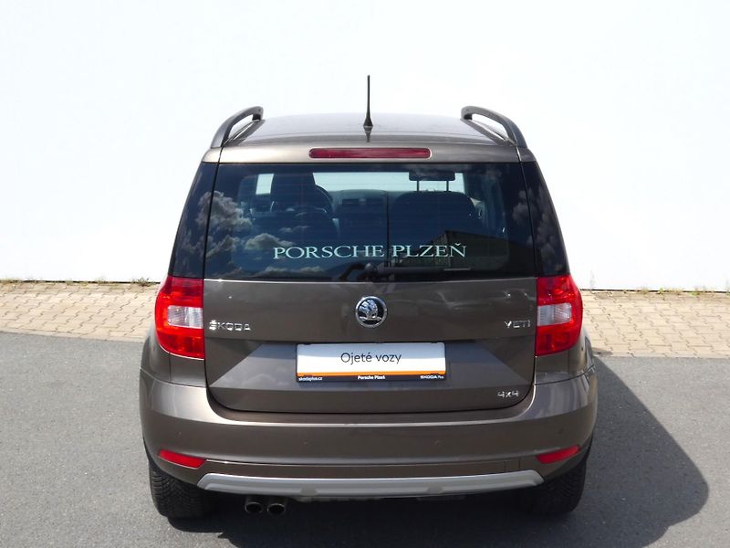 Škoda Yeti FL 4x4 AmbitionPlus 1.4 TSI /1 - fotka 12 z 30