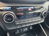 Hyundai Tucson 1.6-1.maj.-V ZÁRUCE-4x4-TOP ST - náhled 18